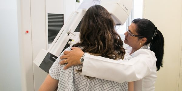 Mais de 40? Confira como agendar sua mamografia no Ambulatório da Mulher de Araraquara